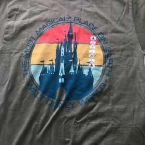 NEW‼️Walt Disney World 🏰 Adult T-shirt size SM